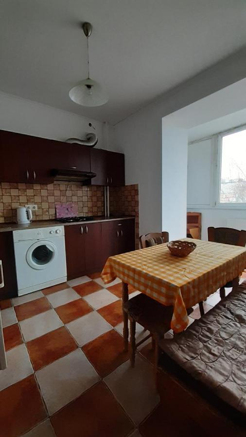 Apartment Na Saharova Ivano-Frankivsk Exterior foto